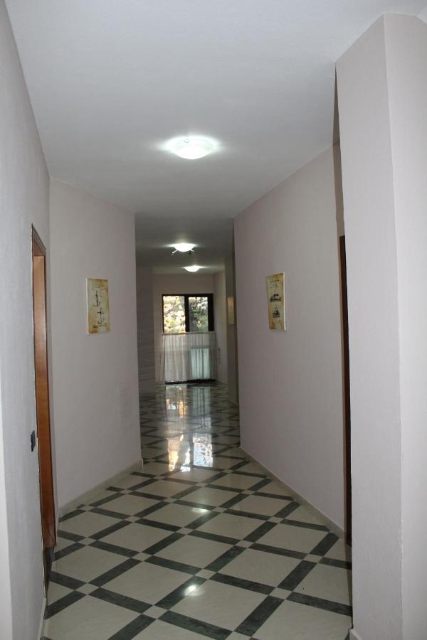 Hotel Villa Aljor Golem  Extérieur photo