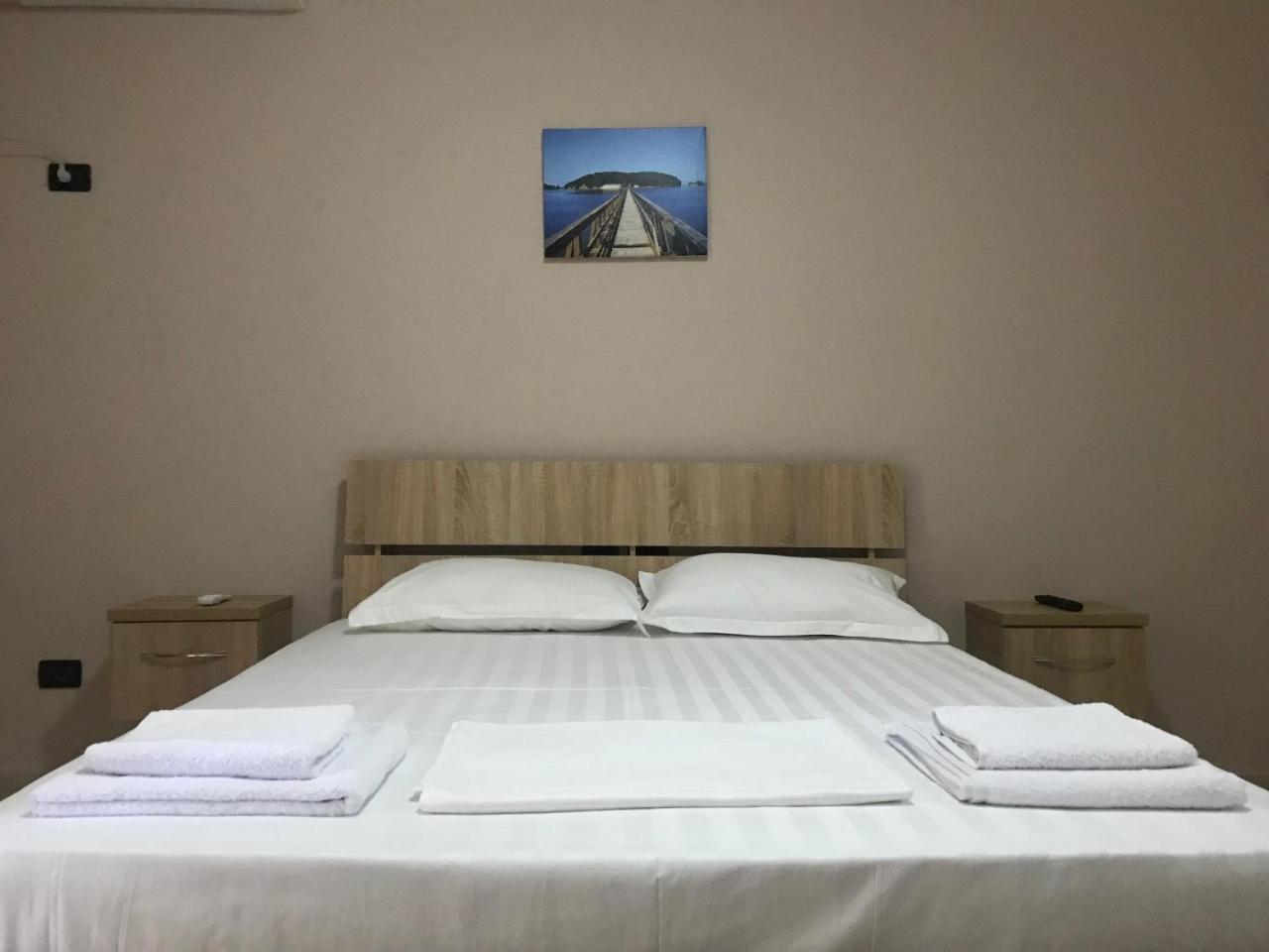 Hotel Villa Aljor Golem  Extérieur photo